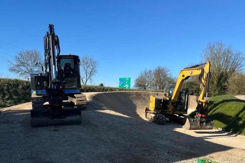  Travaux d'assainissement, pose Micro-station &agrave; Vieuvicq et Chartres (28)